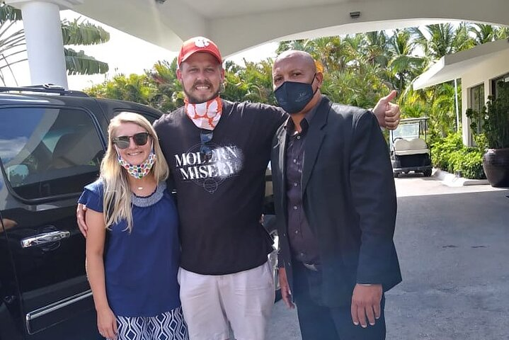 Transfers From Cibao International Airport STI<=>All place at Punta Cana - Photo 1 of 11